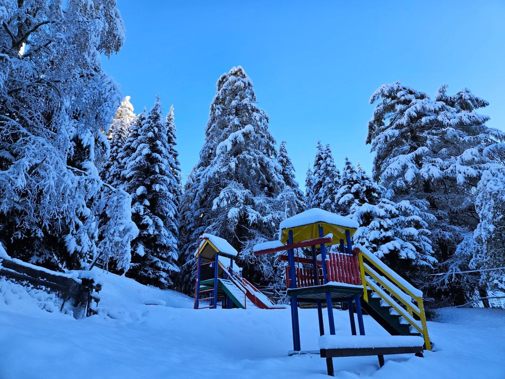 Kinder- Und Familienhotel Nockalm Инеркремс Екстериор снимка
