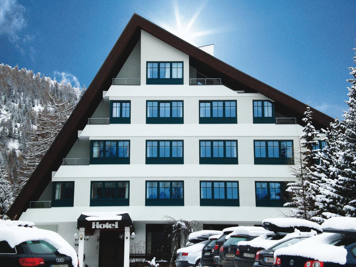 Kinder- Und Familienhotel Nockalm Инеркремс Екстериор снимка