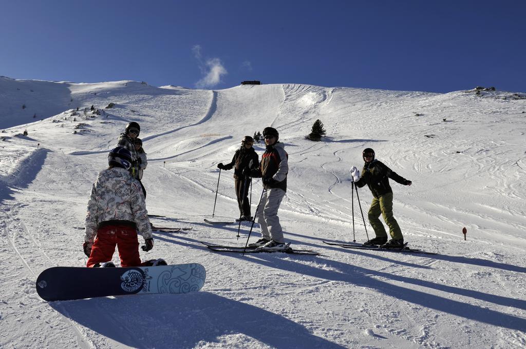 Kinder- Und Familienhotel Nockalm Инеркремс Екстериор снимка